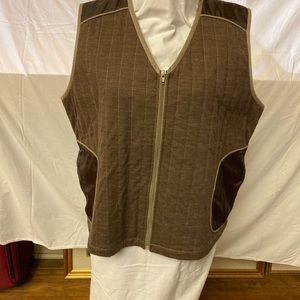 Woman’s 1X Vest by Sport Savvy